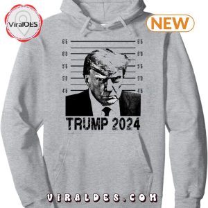 Trump Mug Shot Never Surrender 2024 Pullover Hoodie