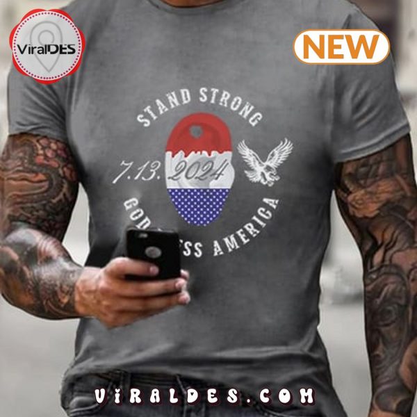 Trump Stand Strong God Bless America ​​Print T-Shirt