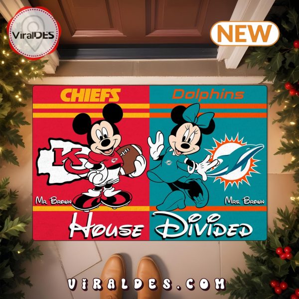 Mickey x Minnie House Divided Custom Doormat