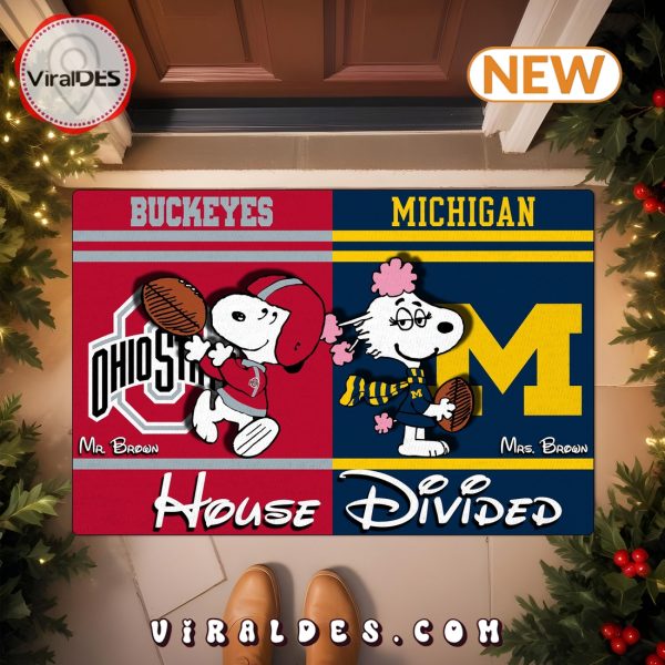 Snoopy x Fifi House Divided Custom Doormat