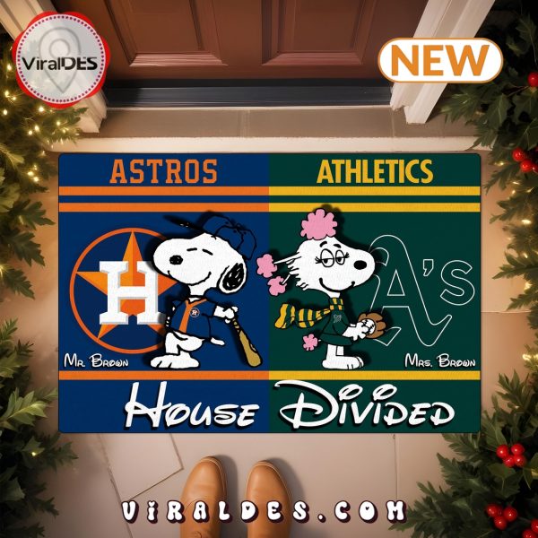 Snoopy x Fifi House Divided Custom Doormat