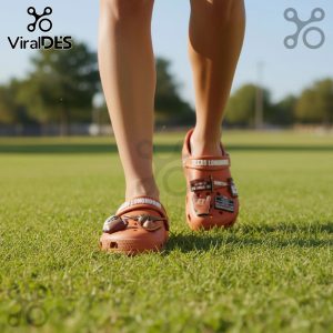 Washington Huskies Crocs with team charms. Comfortable & stylish fan gear!