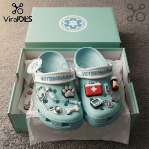 Veterinarian Premium Crocs Clogs With Charms