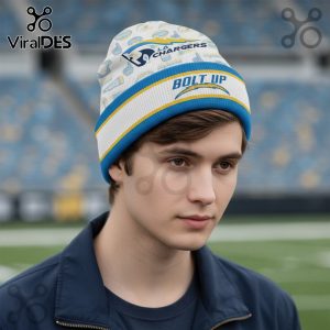 Los Angeles Chargers Bolt Up Team Logo Beanie Hat