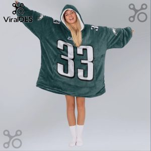 Oversized hooded blanket featuring 'EAGLES' and the number '33' in white, sporty font.!