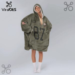 Oversized wearable blanket hoodie featuring '87' and 'Chiefs' text with the Chiefs logo and an American flag on the sleeve.!