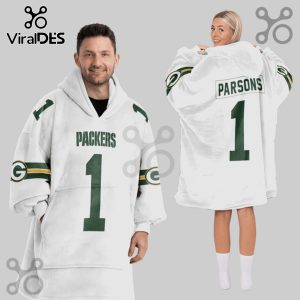 White oversized hoodie blanket with Green Bay Packers design, 'PACKERS' and number '1' and 'PARSONS' on the back.!