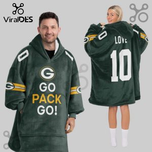 Green Bay Packers themed oversized hoodie featuring the logo, team name and LOVE 10 on the back.!