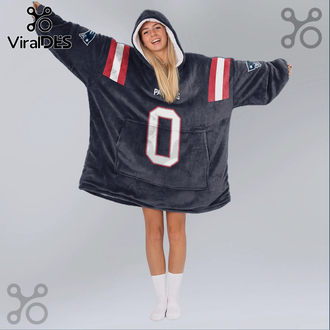 Navy New England Patriots Gonzalez 0 Oversized Blanket Hoodie Navy New England Patriots Gonzalez 0 Oversized Blanket Hoodie