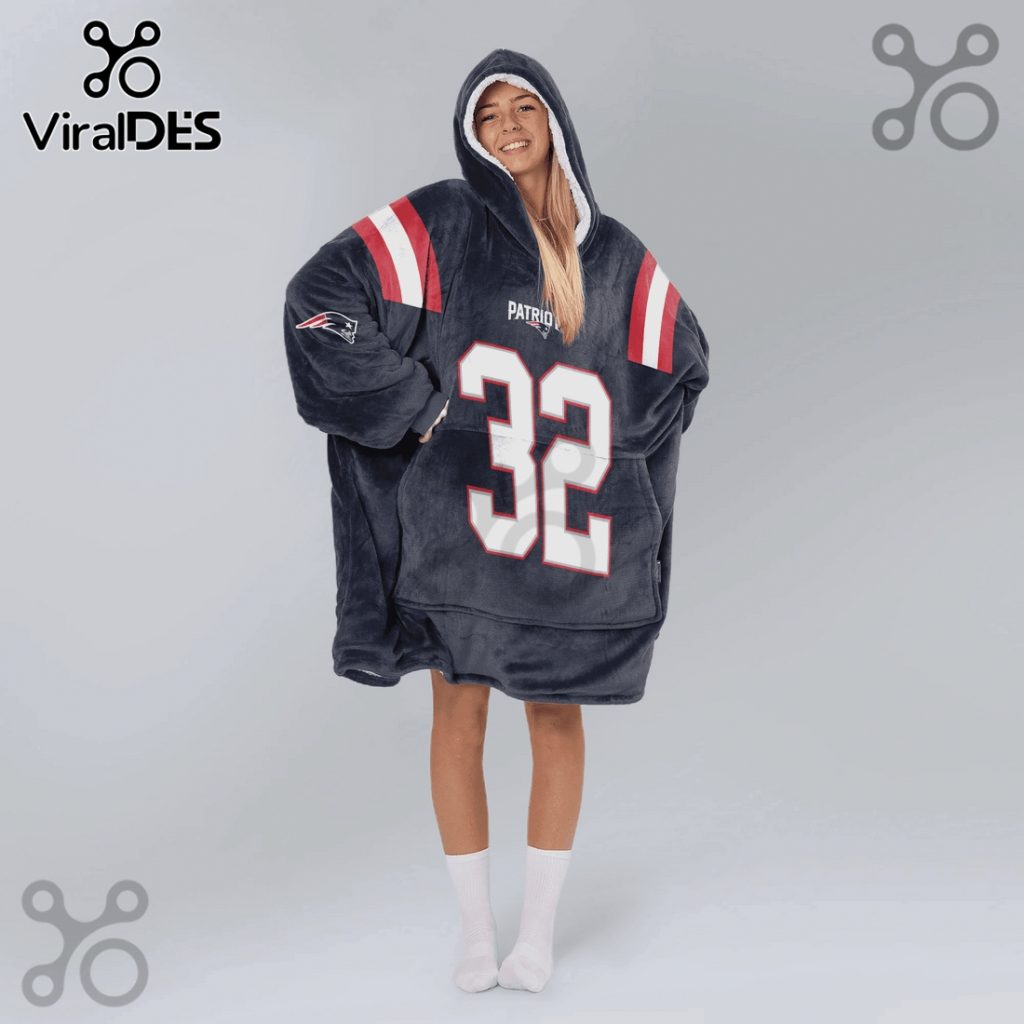 New England Patriots NFL 32 Henderson Wearable Blanket Hoodie