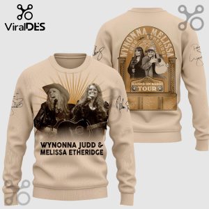 Beige sweatshirt with Wynonna Judd & Melissa Etheridge graphic and tour dates! Country music fashion!