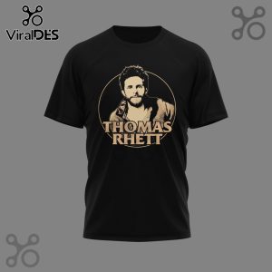 Black tee with tan retro design of Thomas Rhett. 