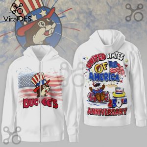 White hoodies! July 4th Buc-ee's theme! 'United States of America' & 'Buc-ee's' texts! USA flag! Red, white, blue design!
