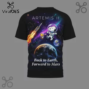 Black t-shirt with Snoopy and Woodstock as astronauts for Artemis II mission! Text says Back to Earth, Forward to Mars!