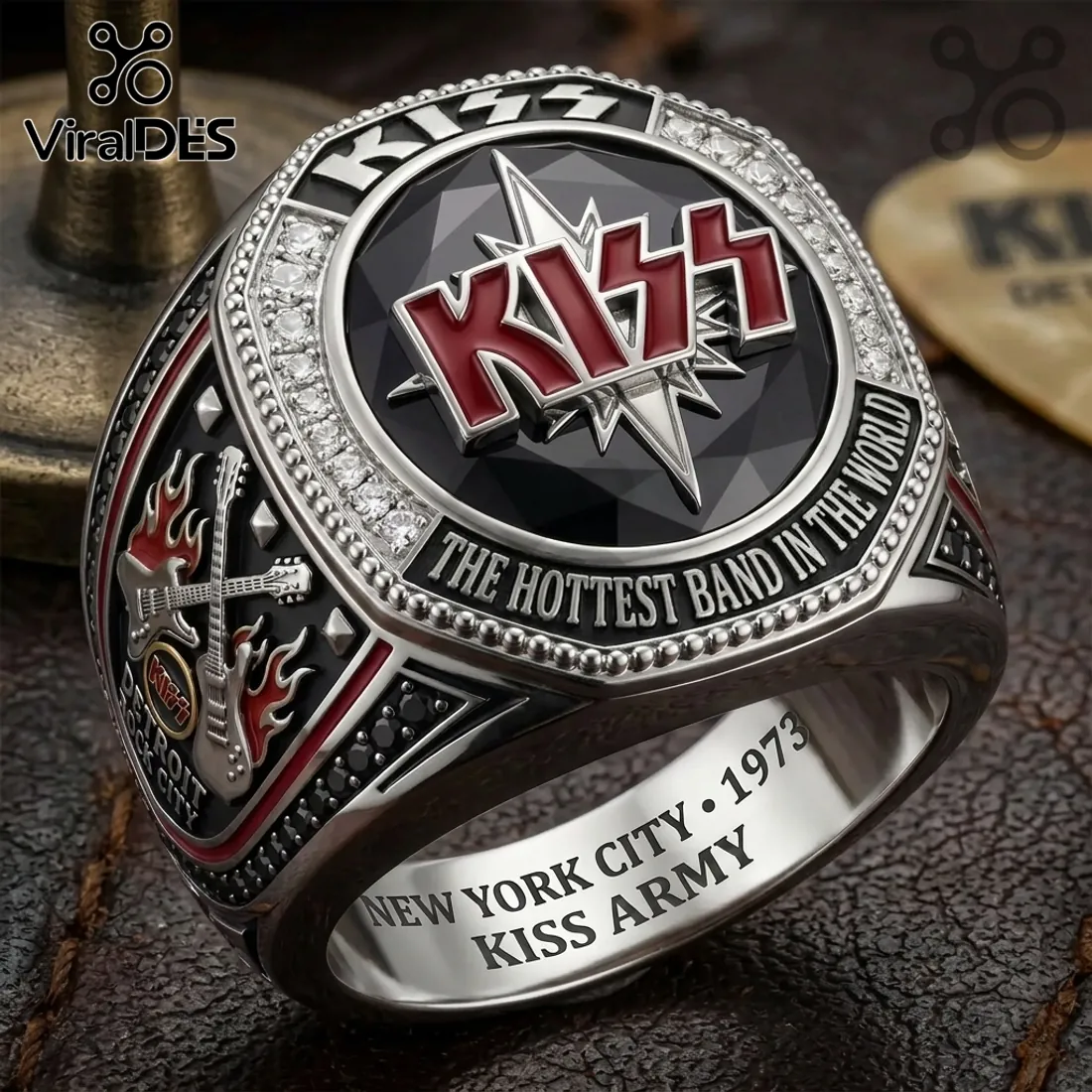 KISS 1973 New York City Hottest Band In The World Ring KISS 1973 New York City Hottest Band In The World Ring