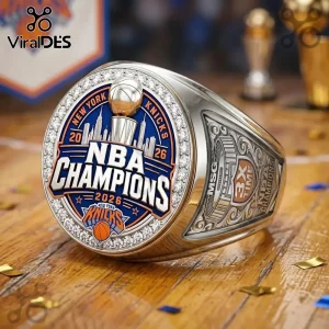 New York Knicks 2026 NBA championship ring with silver band, blue enamel face, gold basketball trophy, and diamond trim.!