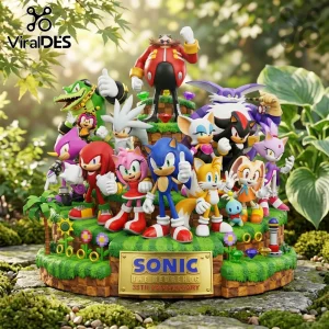 Sonic the Hedgehog 35th Anniversary multi-character resin statue featuring Sonic, Tails, Knuckles, and Dr. Eggman on grass.!