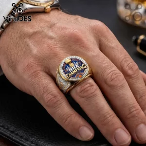 Gold 2026 New York Knicks NBA championship ring with blue enamel, embedded crystals, and basketball trophy detail.!