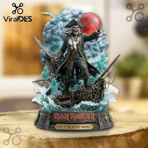 Iron Maiden Rime of the Ancient Mariner Eddie figurine featuring a skeletal pirate captain on a ship with ghost crew.!