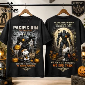 Pacific Rim x Snoopy Halloween Mecha Jaeger black t-shirt featuring Gipsy Danger, Snoopy in a cape, and carved pumpkins.