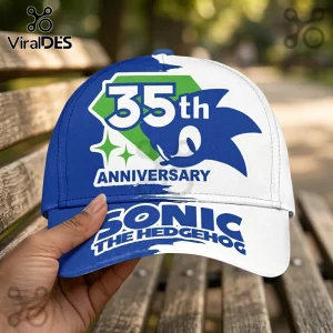 Sonic the Hedgehog 35th anniversary baseball cap with blue and white panels, green diamond emblem, and character silhouette.!