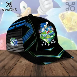 Black Sonic the Hedgehog 35th Anniversary baseball cap with blue and green geometric patterns on a wooden surface.!