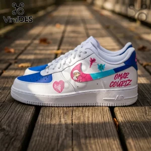 Omar Courtz Por Si Mañana No Estoy Air Force 1 Sneakers featuring custom pink hearts, fairy graphics, and blue toe box.
