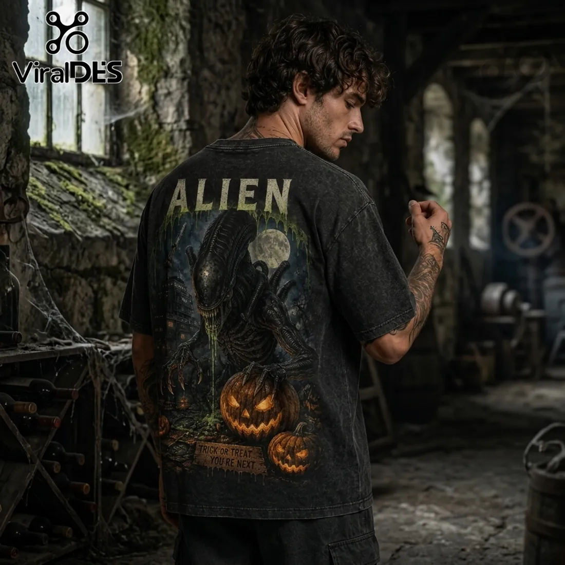 Alien Halloween Horror Pumpkin Acid Wash T-Shirt Alien Halloween Horror Pumpkin Acid Wash T-Shirt
