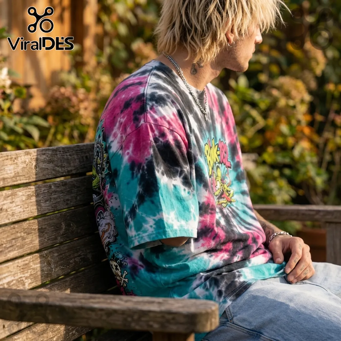 Blink-182 Stay Loud Stay Young Tie Dye T-Shirt Blink-182 Stay Loud Stay Young Tie Dye T-Shirt