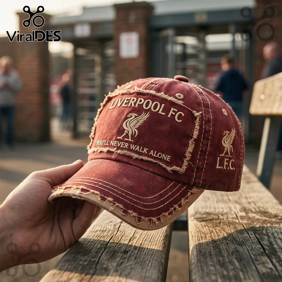 Liverpool FC Vintage Distressed Maroon Baseball Cap Liverpool FC Vintage Distressed Maroon Baseball Cap