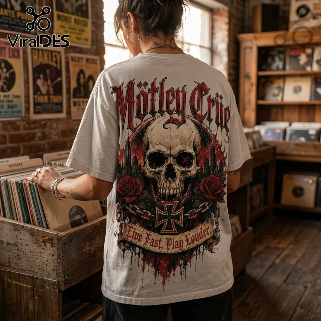 Motley Crue Live Fast Play Louder T-Shirt Motley Crue Live Fast Play Louder T-Shirt