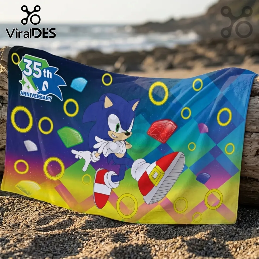 Sonic the Hedgehog 35th Anniversary Illustrated Beach Towel Sonic the Hedgehog 35th Anniversary Illustrated Beach Towel