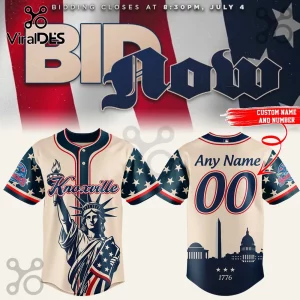 Customizable baseball jersey featuring Statue of Liberty graphic, USA flag sleeves, and Washington D.C. skyline on back.!