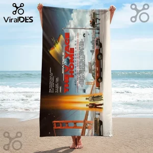 Star Trek IV The Voyage Home 40th anniversary towel featuring movie poster graphics and Golden Gate Bridge scenery.!