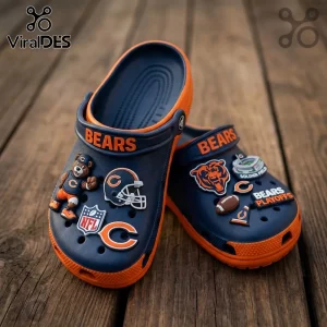 Chicago Bears Navy Blue Playoff Crocs with charms including the team mascot, helmet, Soldier Field, and NFL logo.