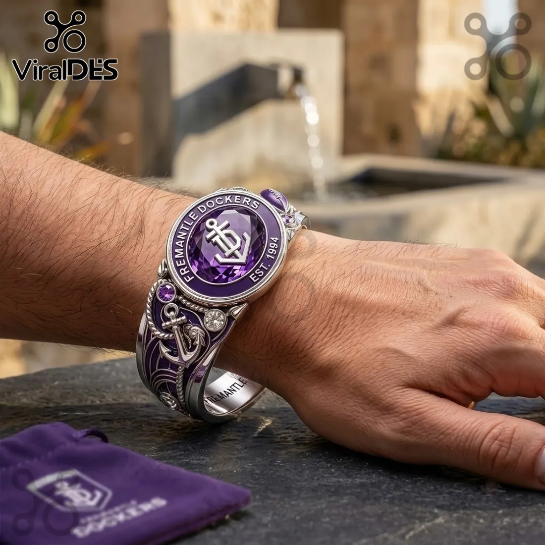 Fremantle Dockers Silver Tone Bracelet Fremantle Dockers Silver Tone Bracelet