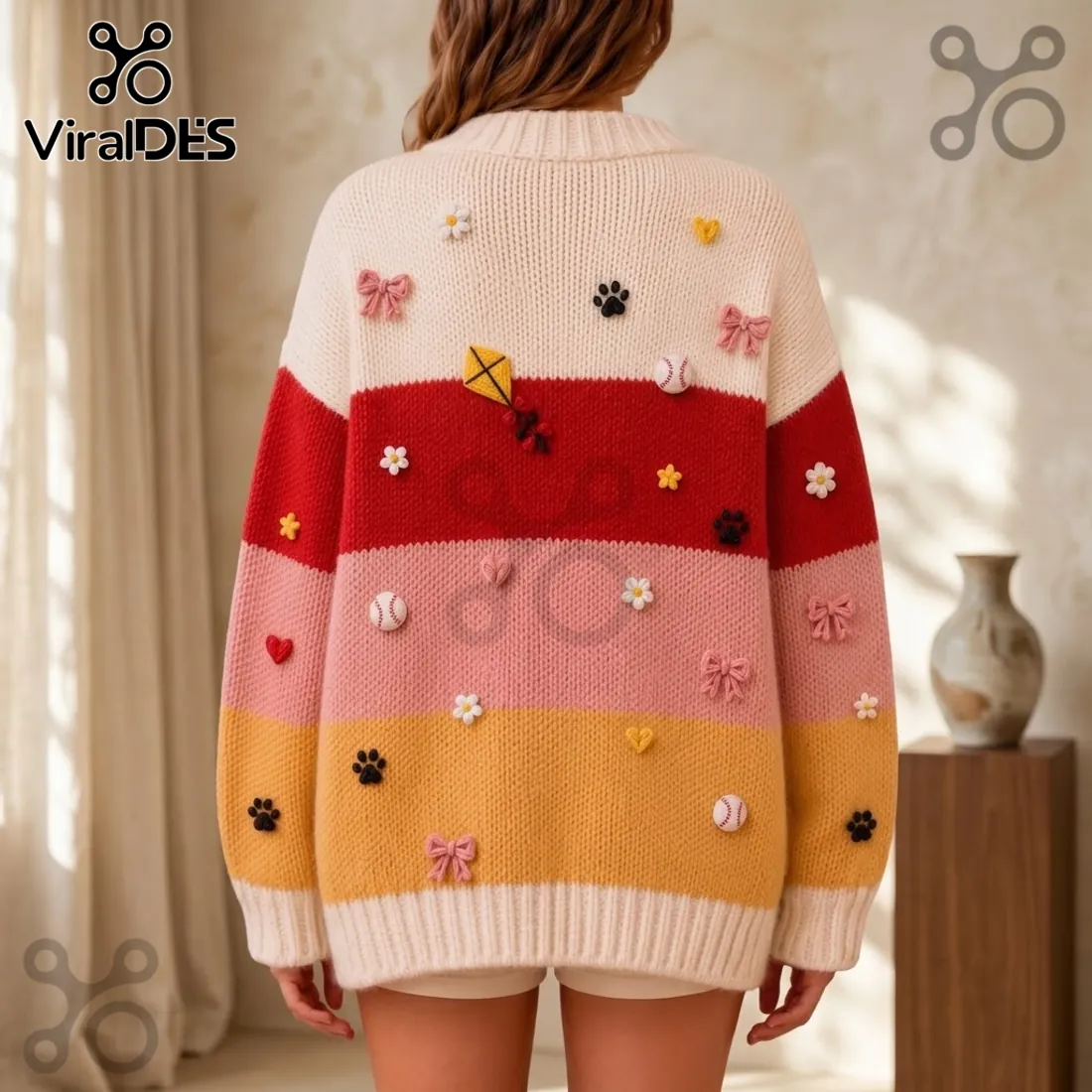 Peanuts Classic Comic Characters Embroidered Cardigan Peanuts Classic Comic Characters Embroidered Cardigan