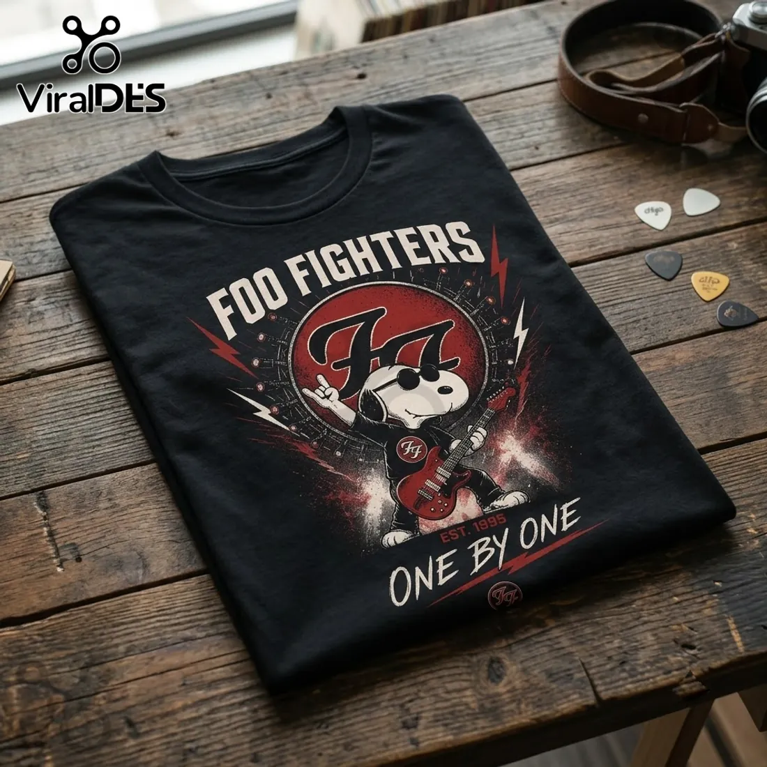 Foo Fighters x Snoopy One By One Shirt Foo Fighters x Snoopy One By One Shirt