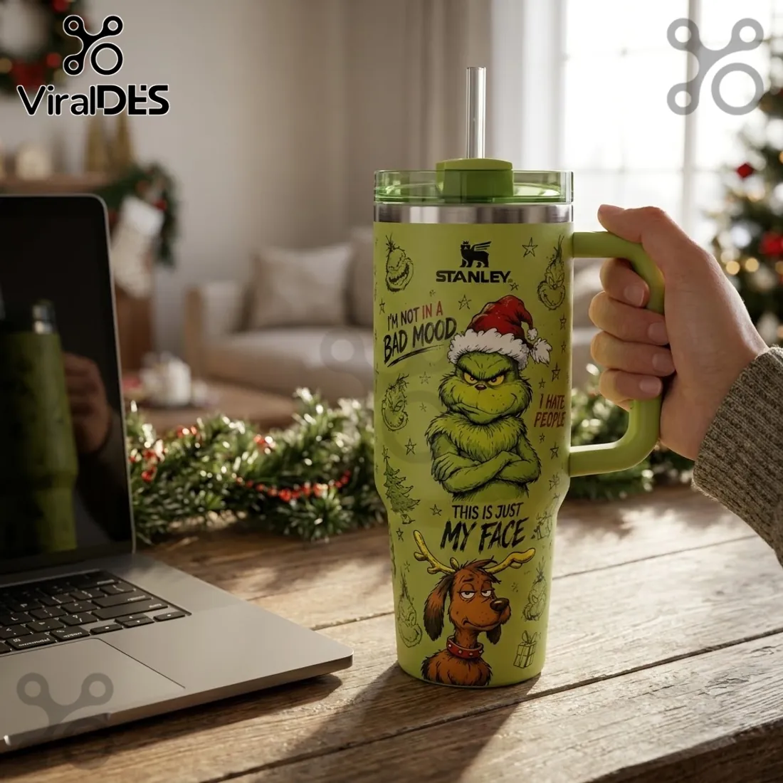 Stanley The Grinch Green 40oz Flowstate Tumbler Stanley The Grinch Green 40oz Flowstate Tumbler